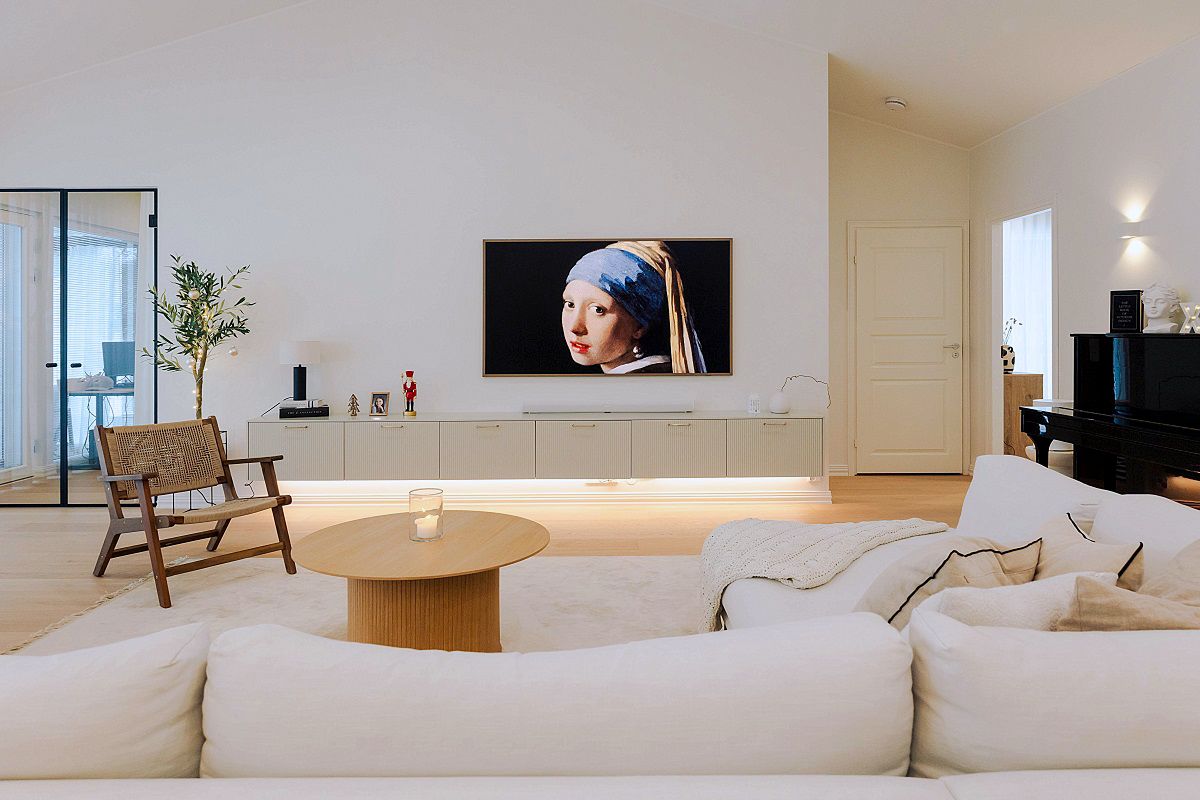 Living room general lighting KANTTI 023W 9W with spotlights and indirect led strip lighting.